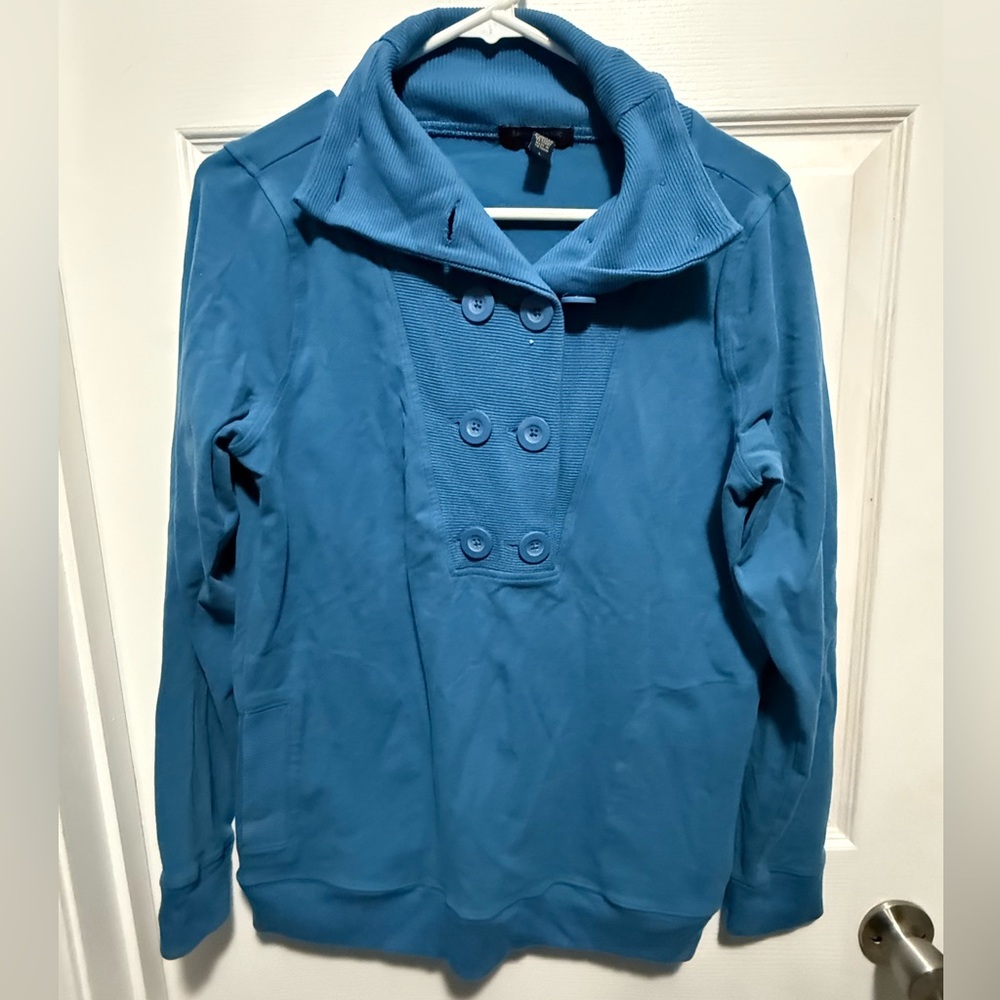 Banana republic large women’s pullover with buttons